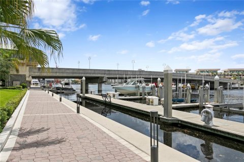 Condominio en venta en Tampa, Florida, 3 dormitorios, 141.12 m2 № 1910952 - foto 3