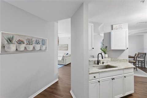 Condominio en venta en Tampa, Florida, 3 dormitorios, 141.12 m2 № 1910952 - foto 4