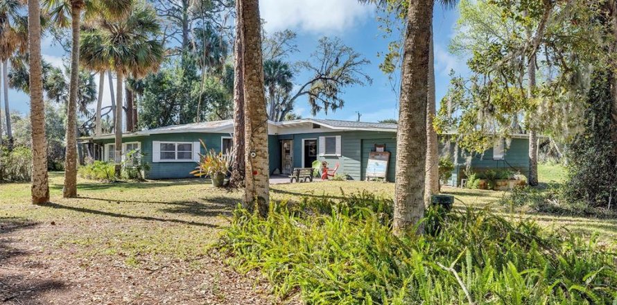 House in Edgewater, Florida 3 bedrooms, 170.01 sq.m. № 1733820