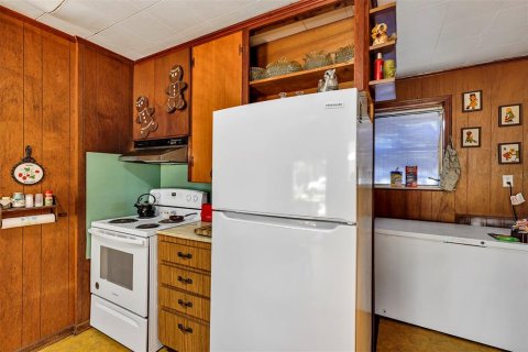 House in Edgewater, Florida 3 bedrooms, 170.01 sq.m. № 1733820 - photo 29