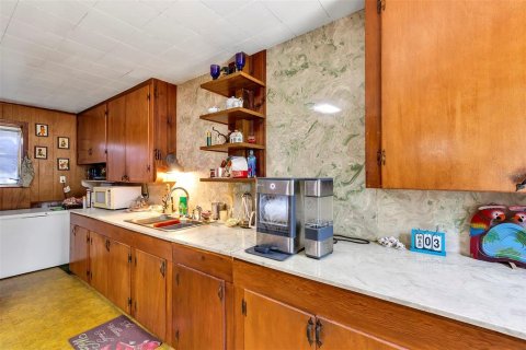 House in Edgewater, Florida 3 bedrooms, 170.01 sq.m. № 1733820 - photo 27