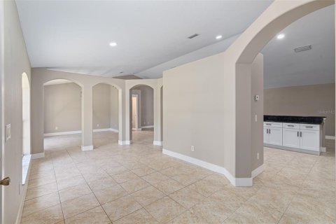 Casa en venta en Bunnell, Florida, 5 dormitorios, 317.26 m2 № 1829717 - foto 8