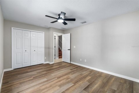 Casa en venta en Bunnell, Florida, 5 dormitorios, 317.26 m2 № 1829717 - foto 26