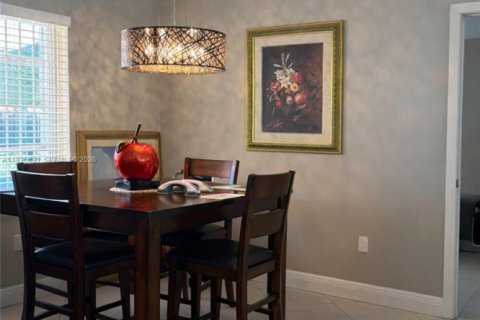 Casa en venta en Miami, Florida, 4 dormitorios № 1994758 - foto 6