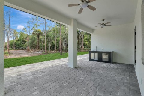 Villa ou maison à vendre à Naples, Floride: 4 chambres, 164.81 m2 № 1992961 - photo 29