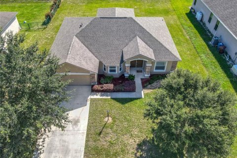 House in Lake Wales, Florida 3 bedrooms, 166.48 sq.m. № 1914089 - photo 8