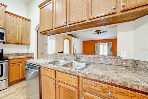 House in Lake Wales, Florida 3 bedrooms, 166.48 sq.m. № 1914089 - photo 28