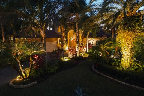 Casa en venta en Port St. Lucie, Florida, 5 dormitorios, 364.73 m2 № 2078155 - foto 6