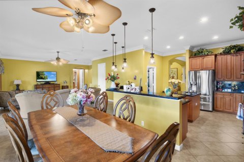 Casa en venta en Port St. Lucie, Florida, 5 dormitorios, 364.73 m2 № 2078155 - foto 14