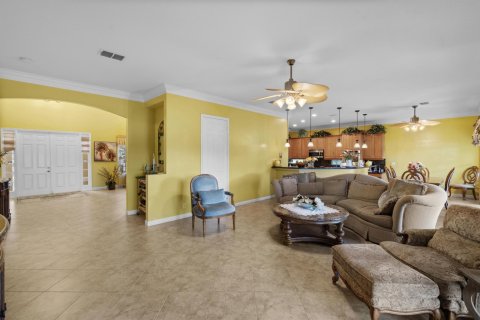 Casa en venta en Port St. Lucie, Florida, 5 dormitorios, 364.73 m2 № 2078155 - foto 16