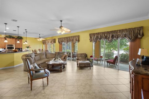 Casa en venta en Port St. Lucie, Florida, 5 dormitorios, 364.73 m2 № 2078155 - foto 15