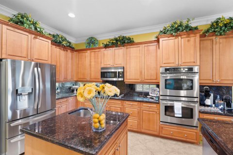 Casa en venta en Port St. Lucie, Florida, 5 dormitorios, 364.73 m2 № 2078155 - foto 12