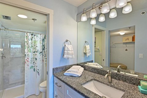 Condo in Bradenton, Florida, 3 bedrooms  № 1734297 - photo 23