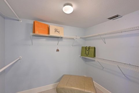 Condo in Bradenton, Florida, 3 bedrooms  № 1734297 - photo 24
