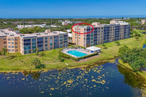 Condo in Bradenton, Florida, 3 bedrooms  № 1734297 - photo 4