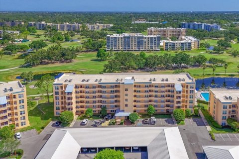 Condo in Bradenton, Florida, 3 bedrooms  № 1734297 - photo 1