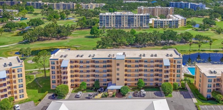 Condo in Bradenton, Florida, 3 bedrooms № 1734297
