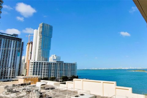 Copropriété à vendre à Miami, Floride: 2 chambres, 91.42 m2 № 1950787 - photo 17