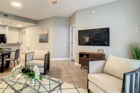 Apartment in Kissimmee, Florida 2 bedrooms, 105.91 sq.m. № 2213848 - photo 11