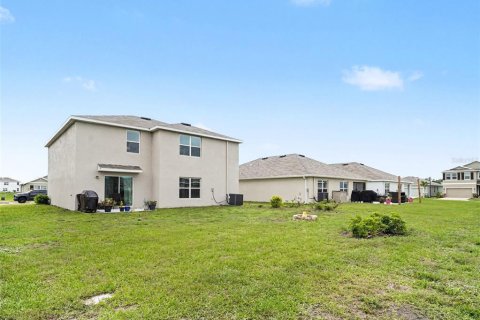 House in Palmetto, Florida 4 bedrooms, 226.22 sq.m. № 2142308 - photo 24