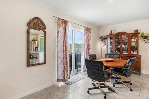 House in Palmetto, Florida 4 bedrooms, 226.22 sq.m. № 2142308 - photo 9