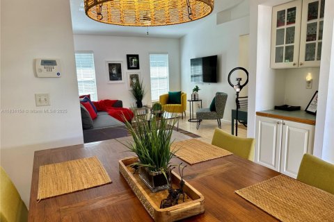 Immobilier commercial à vendre à West Palm Beach, Floride: 170.48 m2 № 1817071 - photo 21