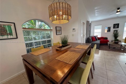 Immobilier commercial à vendre à West Palm Beach, Floride: 170.48 m2 № 1817071 - photo 20