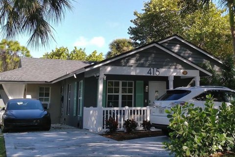 Immobilier commercial à vendre à West Palm Beach, Floride: 170.48 m2 № 1817071 - photo 1