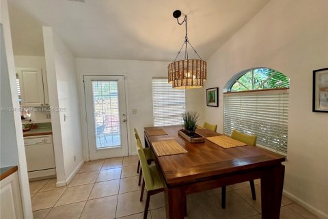 Immobilier commercial à vendre à West Palm Beach, Floride: 170.48 m2 № 1817071 - photo 18
