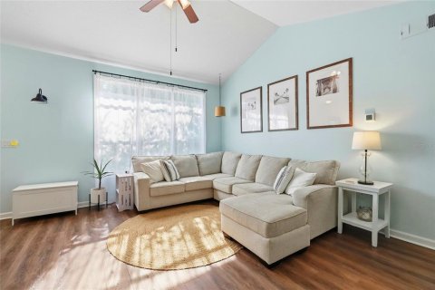 Copropriété à vendre à Bradenton, Floride: 2 chambres, 105.17 m2 № 2383636 - photo 12