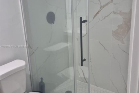 Adosado en alquiler en Homestead, Florida, 4 dormitorios, 129.88 m2 № 1970744 - foto 4