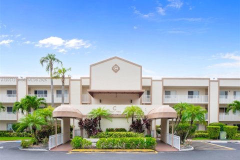 Condo à Tamarac, Floride, 2 chambres № 2168704