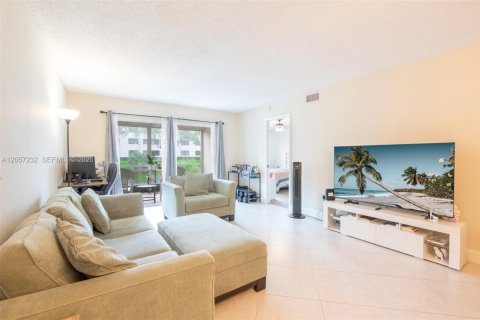 Copropriété à vendre à Tamarac, Floride: 2 chambres, 106.09 m2 № 2168704 - photo 11