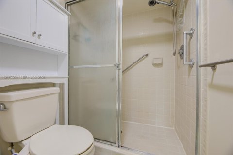 Copropriété à vendre à Tamarac, Floride: 2 chambres, 106.09 m2 № 2168704 - photo 29
