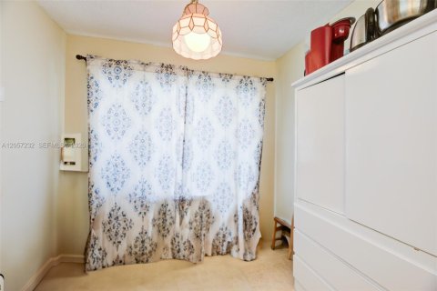 Copropriété à vendre à Tamarac, Floride: 2 chambres, 106.09 m2 № 2168704 - photo 19