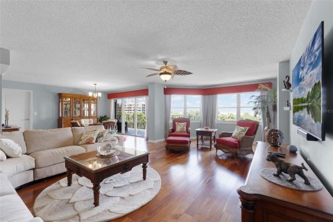Copropriété à vendre à Daytona Beach Shores, Floride: 3 chambres, 195.09 m2 № 1792898 - photo 11