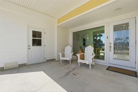 Villa ou maison à louer à Englewood, Floride: 4 chambres, 345.22 m2 № 2142850 - photo 3