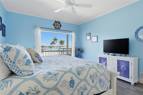 Villa ou maison à louer à Englewood, Floride: 4 chambres, 345.22 m2 № 2142850 - photo 24