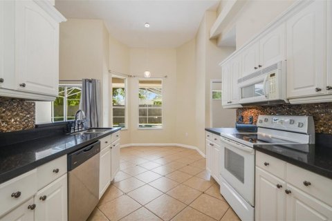 Villa ou maison à vendre à Kissimmee, Floride: 4 chambres, 183.3 m2 № 1808497 - photo 13