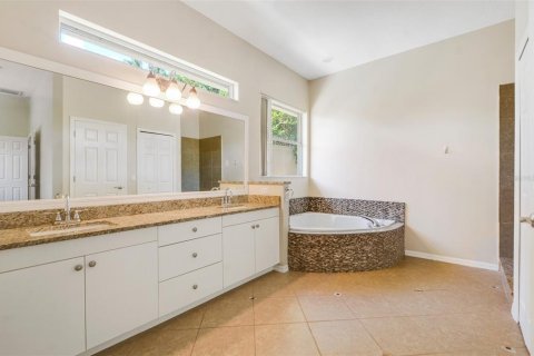 Villa ou maison à vendre à Kissimmee, Floride: 4 chambres, 183.3 m2 № 1808497 - photo 25