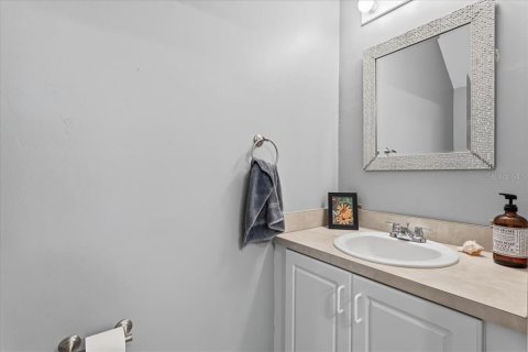 Condo in Newberry, Florida, 2 bedrooms № 2106316 - photo 14