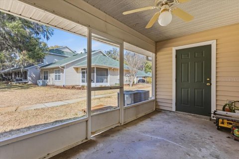 Condo in Newberry, Florida, 2 bedrooms № 2106316 - photo 22
