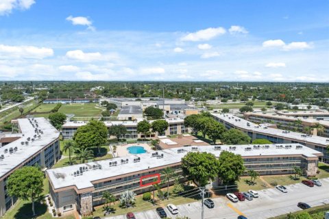 Copropriété à vendre à Palm Springs, Floride: 1 chambre, 70.98 m2 № 2177497 - photo 23