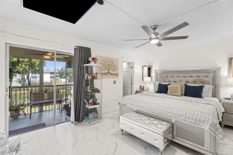 Copropriété à vendre à Palm Springs, Floride: 1 chambre, 70.98 m2 № 2177497 - photo 12
