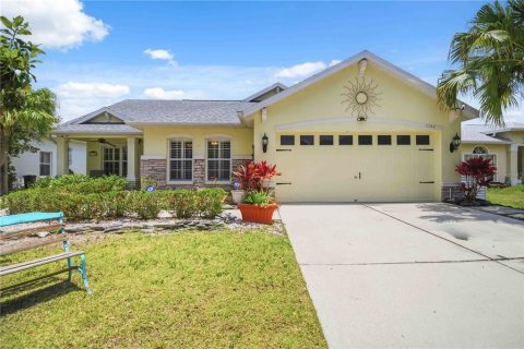 House in Parrish, Florida 3 bedrooms, 195.47 sq.m. № 2227436