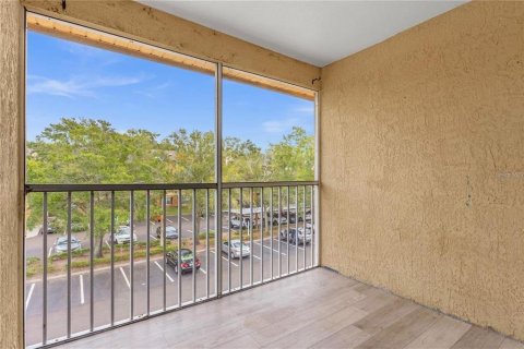 Condominio en alquiler en Orlando, Florida, 2 dormitorios, 93.18 m2 № 1913968 - foto 9