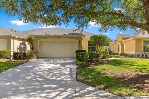 Casa en Ocala, Florida 2 dormitorios, 157.56 m2 № 2387462