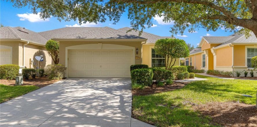 Casa en Ocala, Florida 2 dormitorios, 157.56 m2 № 2387462