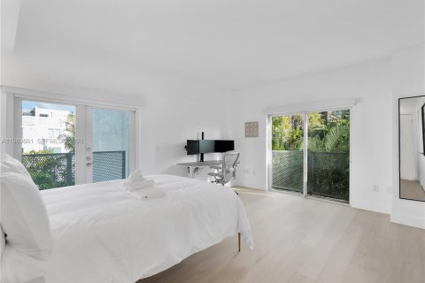 Condominio en alquiler en Miami Beach, Florida, 2 dormitorios, 127.93 m2 № 2043727 - foto 17