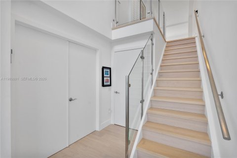 Condominio en alquiler en Miami Beach, Florida, 2 dormitorios, 127.93 m2 № 2043727 - foto 14